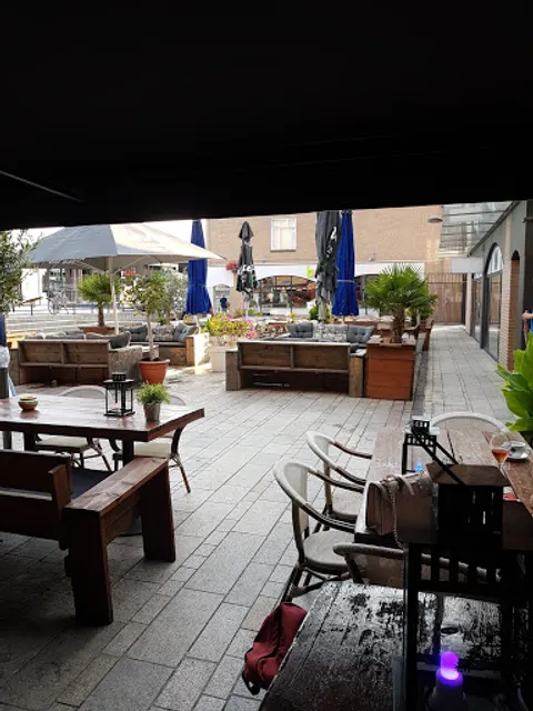 Bar Food Cafe Den Enghel