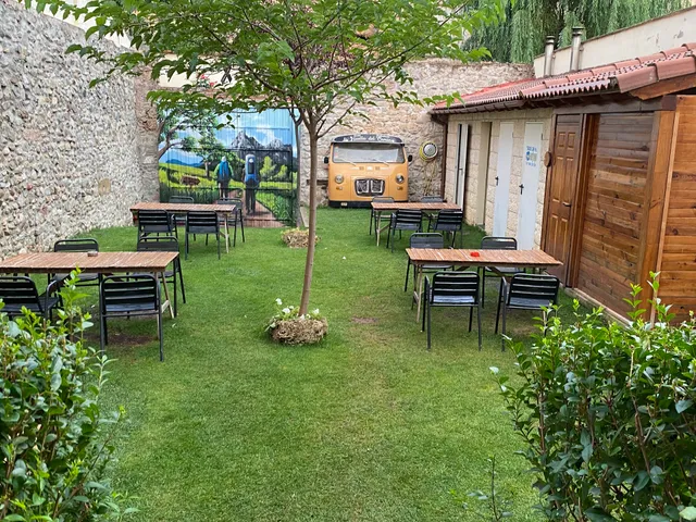 hotel restaurante "la huella del camino"