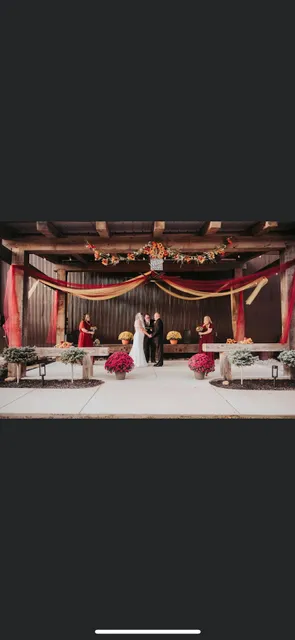 Sunflower Barn Wedding Venue