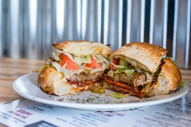 Antone's Kitchen Warren