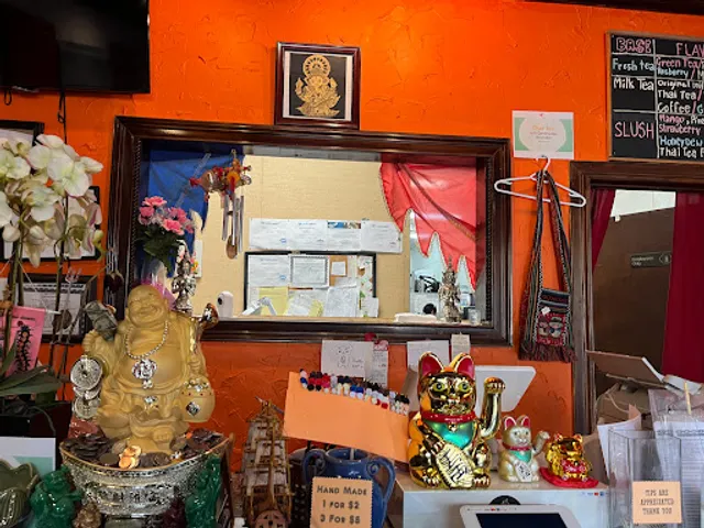 Thai Tea Asian Fusion Cafe