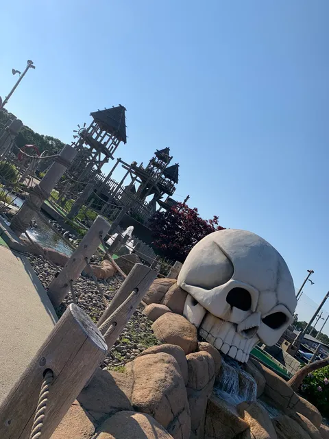 Skull Island Miniature Golf