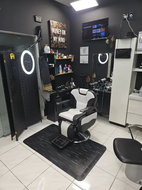Juice Fades Barber Salon