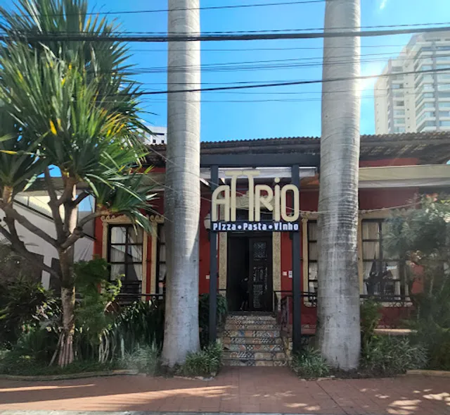 Attrio Pizzaria - Pasta & Vinho