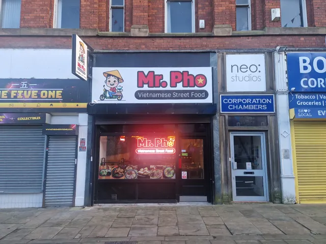 Mr Pho