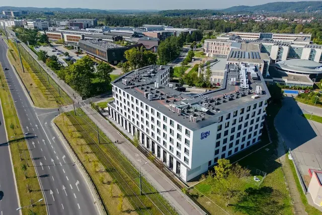 Easy One Premium Art