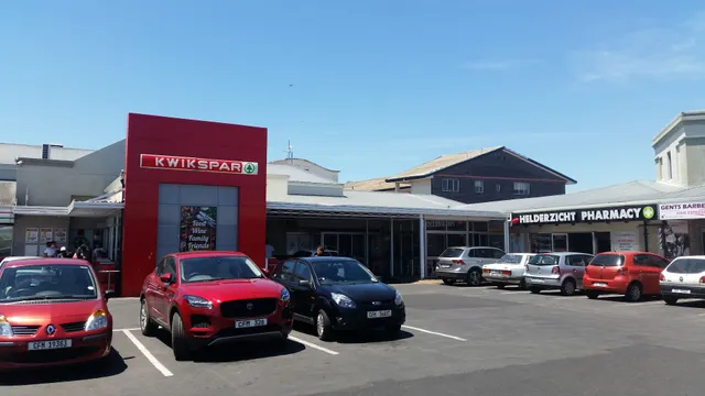 Kwikspar Somerset@Lion's Square