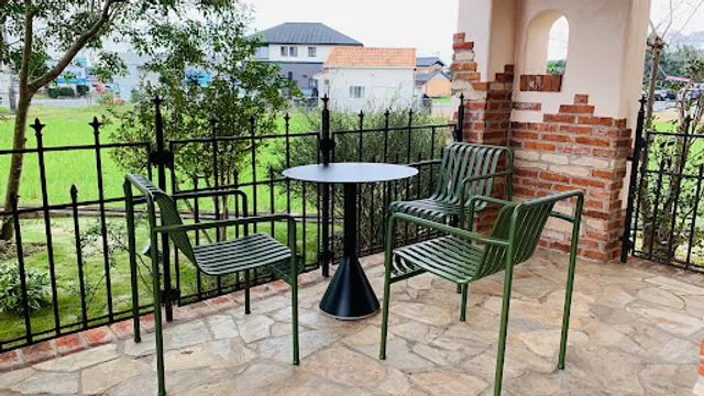 513 BAKERY Yokkaichikomonoten