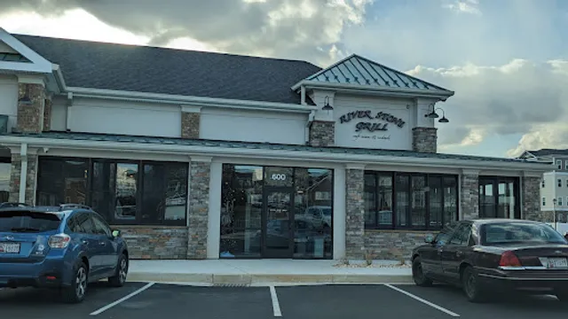 River Stone Grill