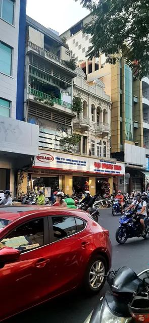 Dai Quang Minh mall
