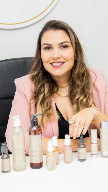 Clinic Hari Reis Advanced Aesthetic in Orlando | Ultraformer 3, Skin Cleansing, Microneedling, Peeling, Facial Treatment