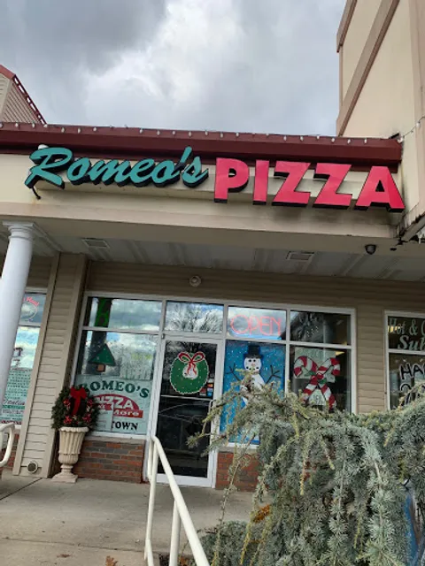 Romeo's Pizza
