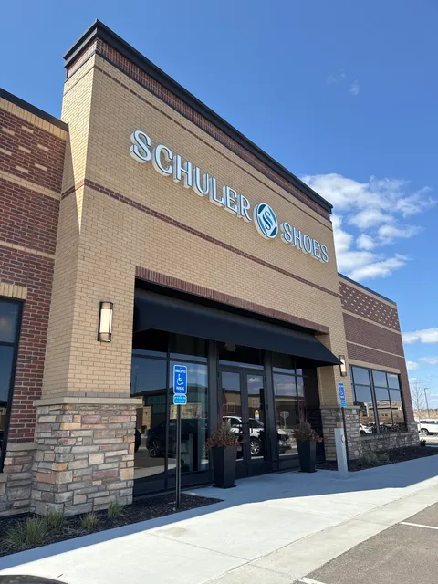 Schuler Shoes: Apple Valley