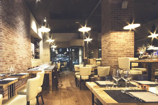 Bottega Valtellina 18