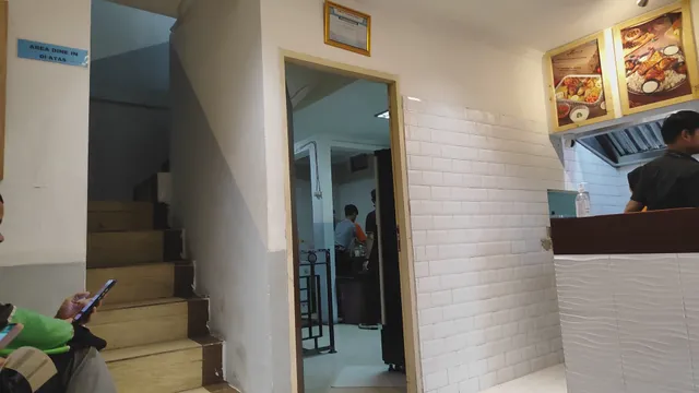 Emados Shawarma Ciputat