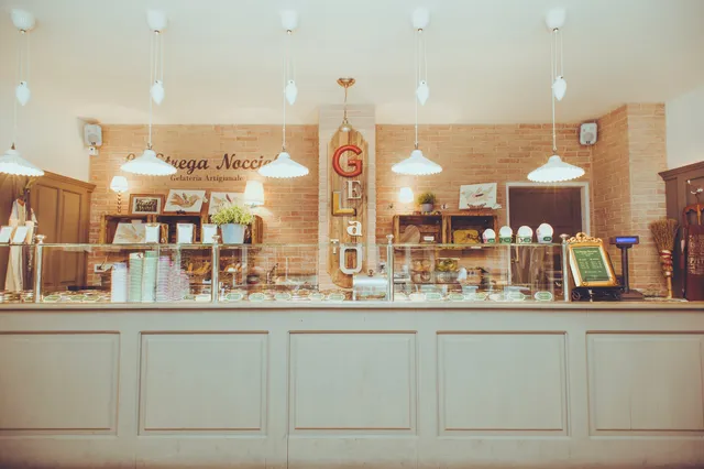 La Strega Nocciola Gelateria Artigianale - Firenze Ponte Vecchio