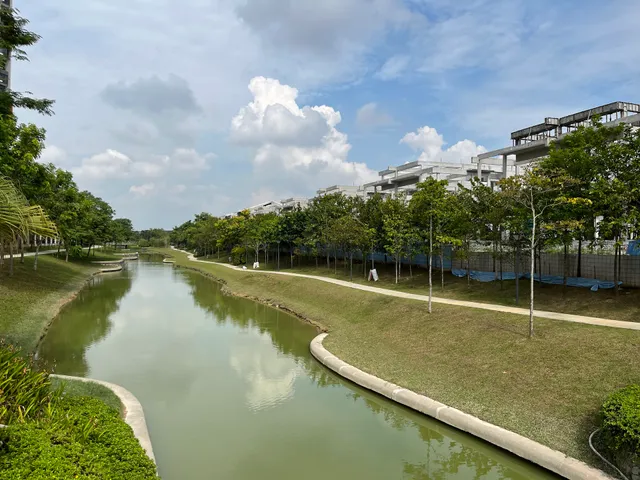 Tropicana Aman Central Park