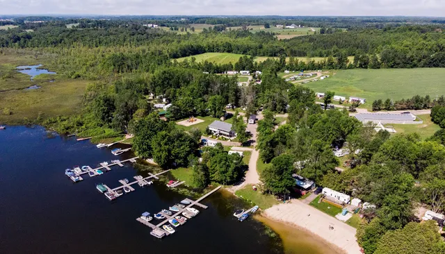 Bloom Resorts Arran Lake