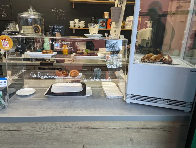 KRÖM Kaffeerösterei - YOUR SPECIALTY CAFÉ | CAMPUS OVGU