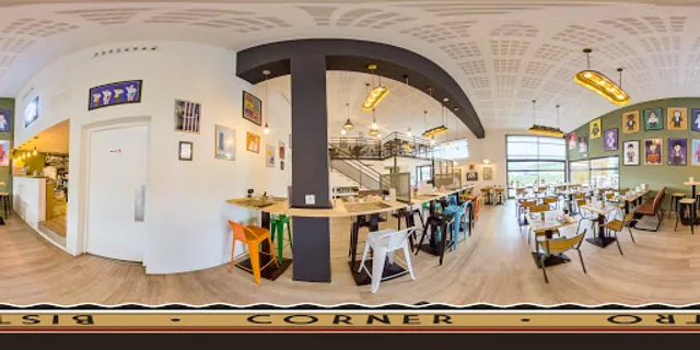 Corner Bistro Bouc