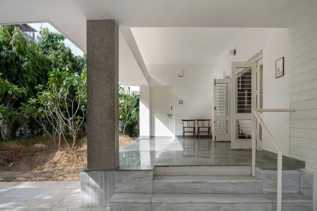 Fouzdar House by LuxUnlock