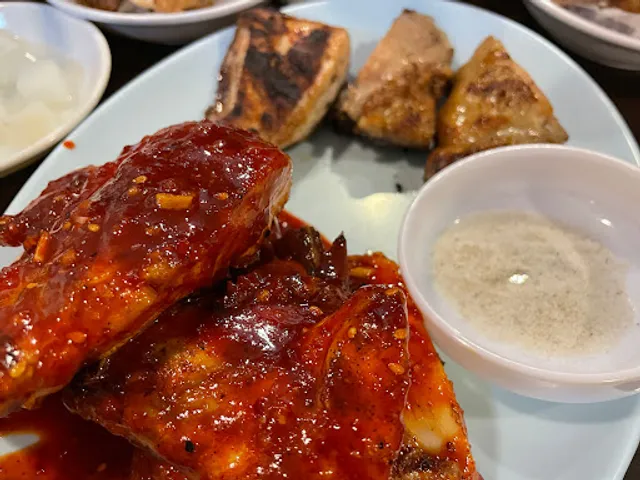 꼬끼오숯불통닭