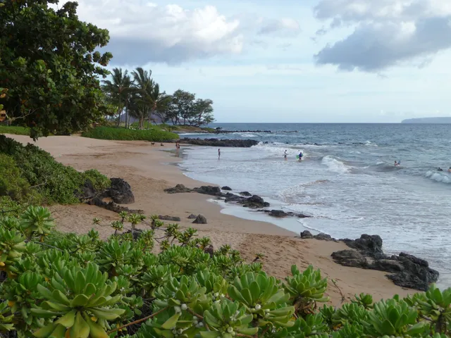 Lahaina Beach