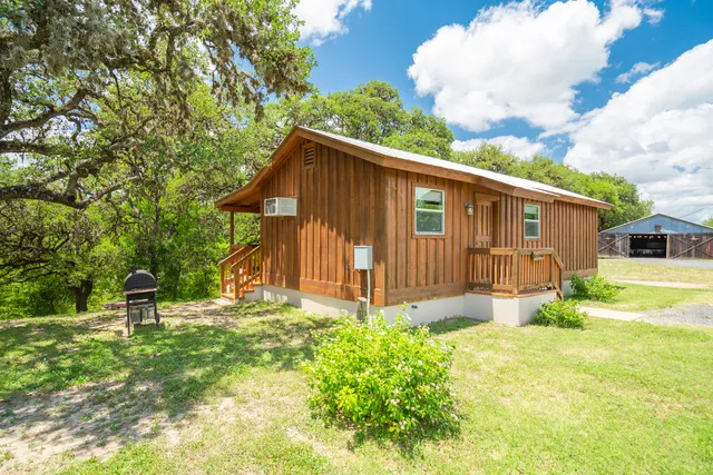 Utopia River Retreat