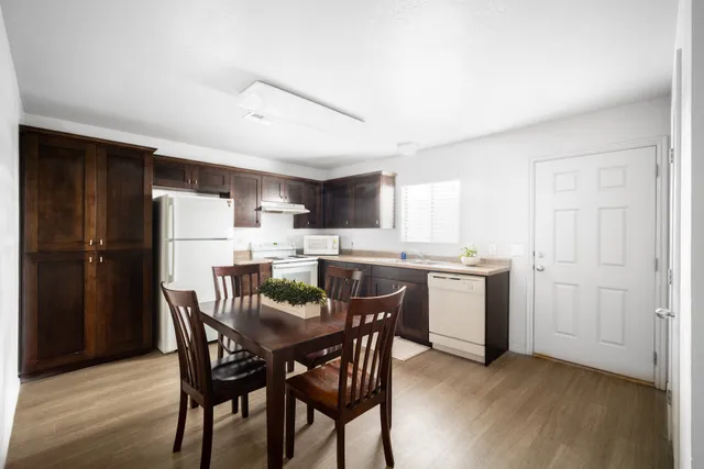 7th & University Apartments