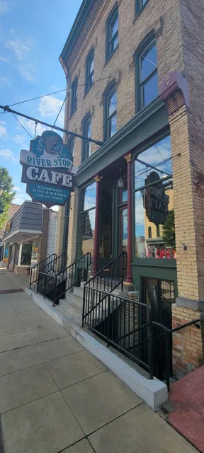 River Stop Cafe