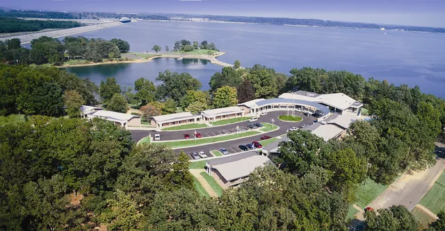 Kentucky Dam Village