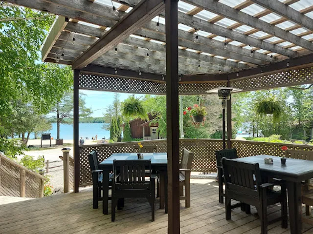 Corbetta's Wood Fired Pizza at Summer House Park, Miller Lake