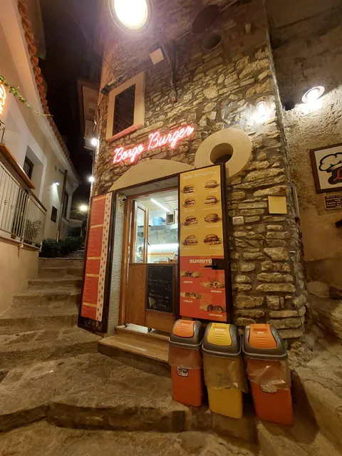 Borgo Burger Castellabate