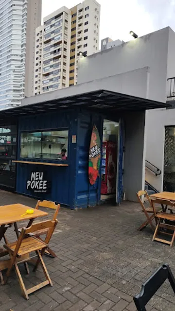 Meu Pokee Hawaii Food