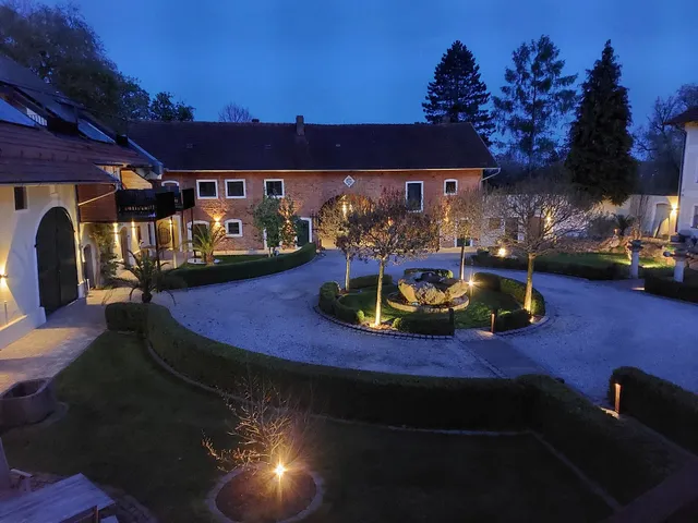 Gut Schwarz´n Hof – Ferienwohnungen