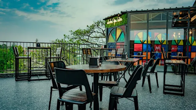 Geometry Gastropub - New BEL Road