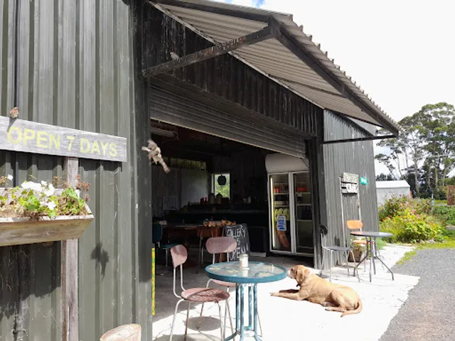 Miranda Farm Shop | Cafe | Gallery