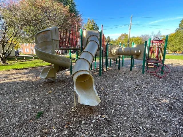 Edna Balz Lacy Family Park