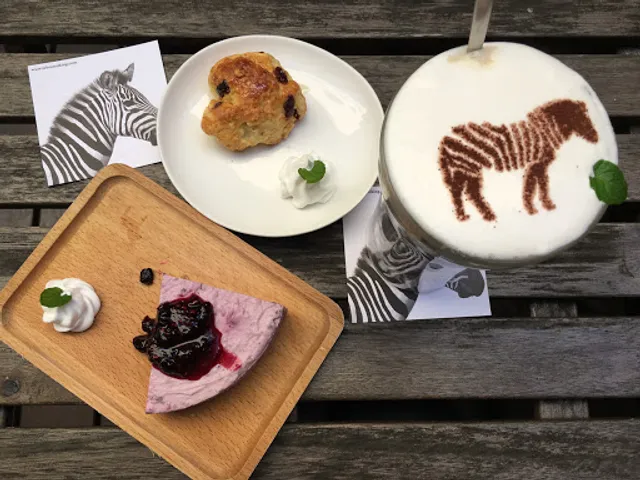 Zebra Walking Cafe 斑馬散步咖啡