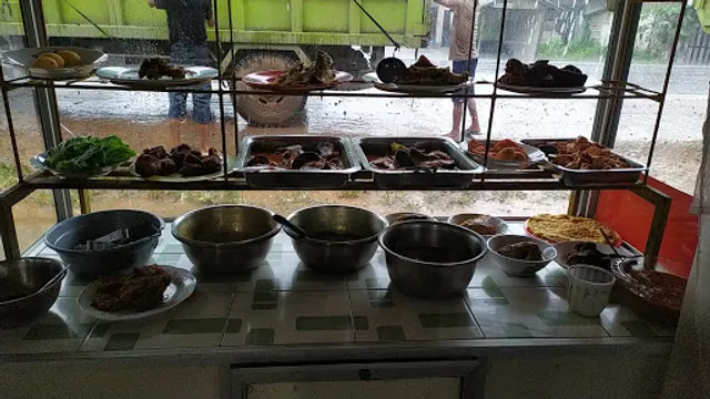 Warung nasi abah