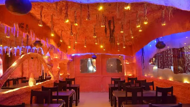 The CaveLand Restaurant