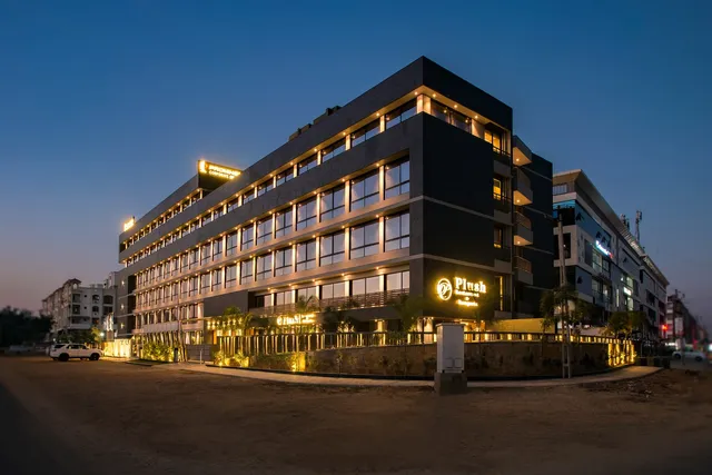 Hotel Prominent Corporate Residency