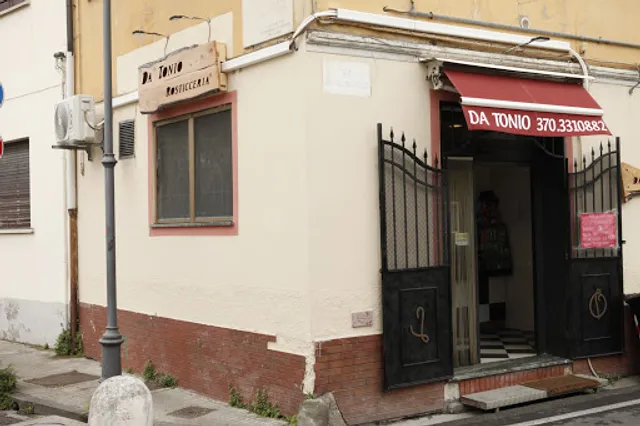 Da Tonio Rosticceria Cascina