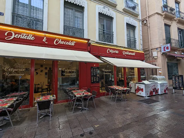 Dentelle Et Chocolat