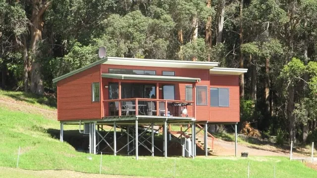 Karrak Reach Forest Retreat