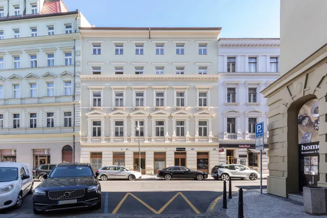 TurnKey | Republic Square Apartments