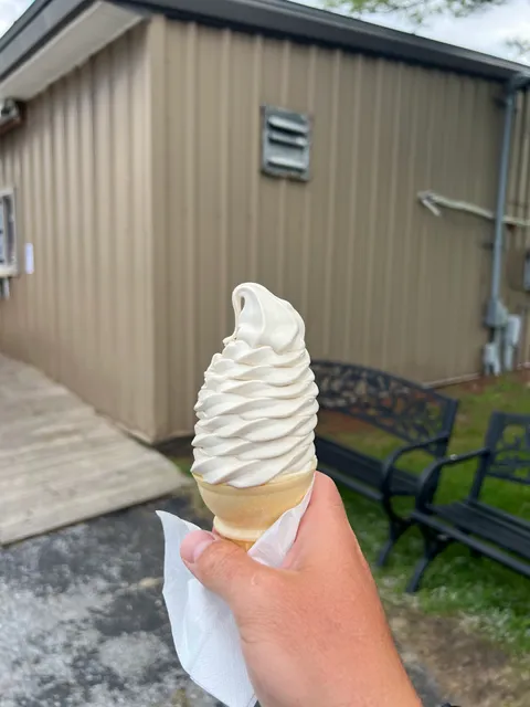 Smitty's Creemee Stand