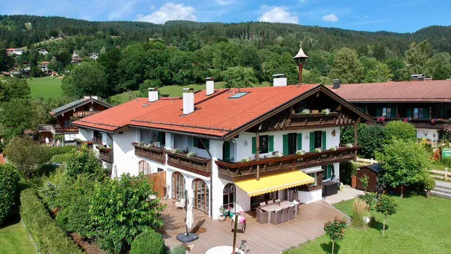 Apartmenthaus DER JOHANNESHOF Schliersee