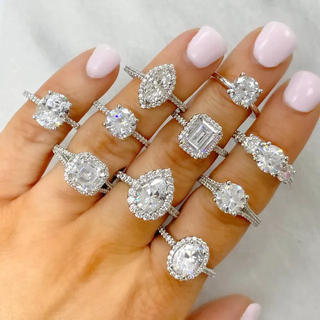 Elyse Fine Jewelers-Gemologist