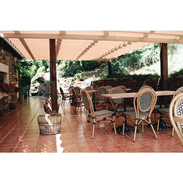 Restaurante O Castelo, (Bodega Algueira)